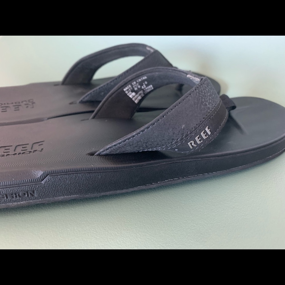 Men’s Reef Cushion Sandal - new without tags!